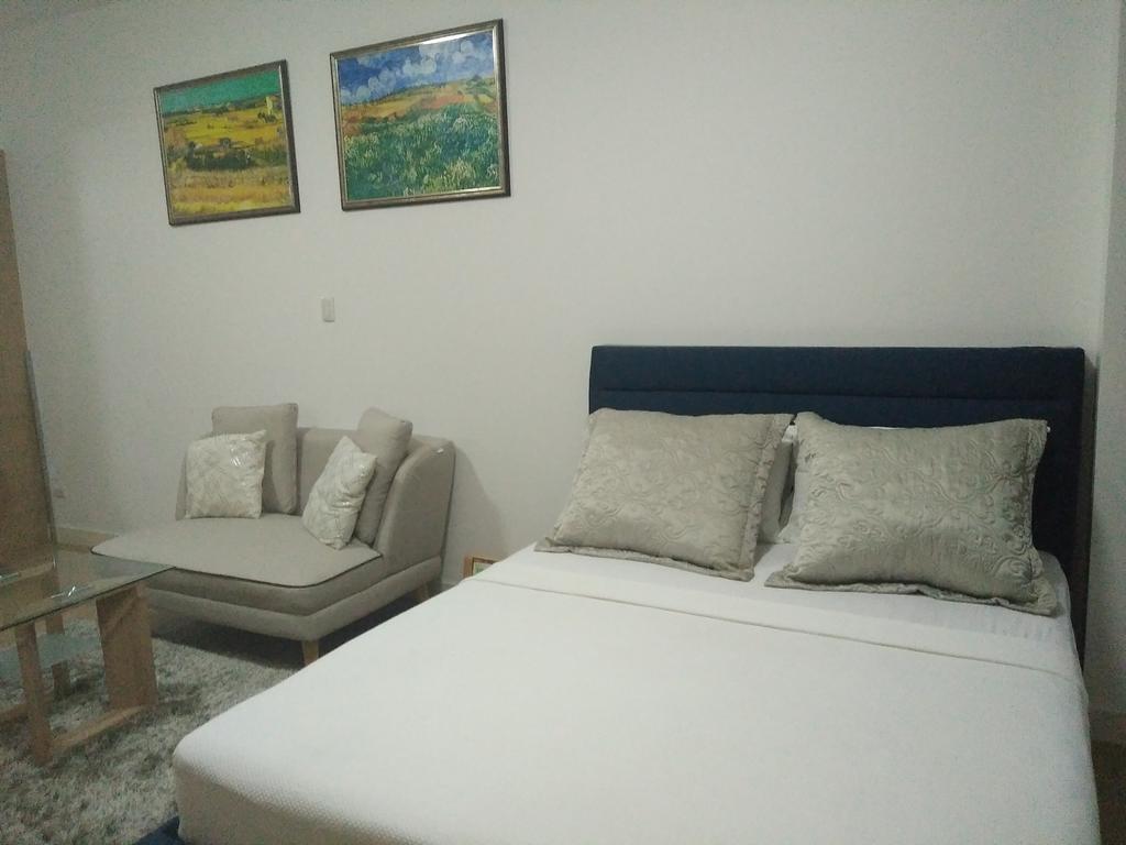 Shang Luxury Suites Mandaluyong Buitenkant foto