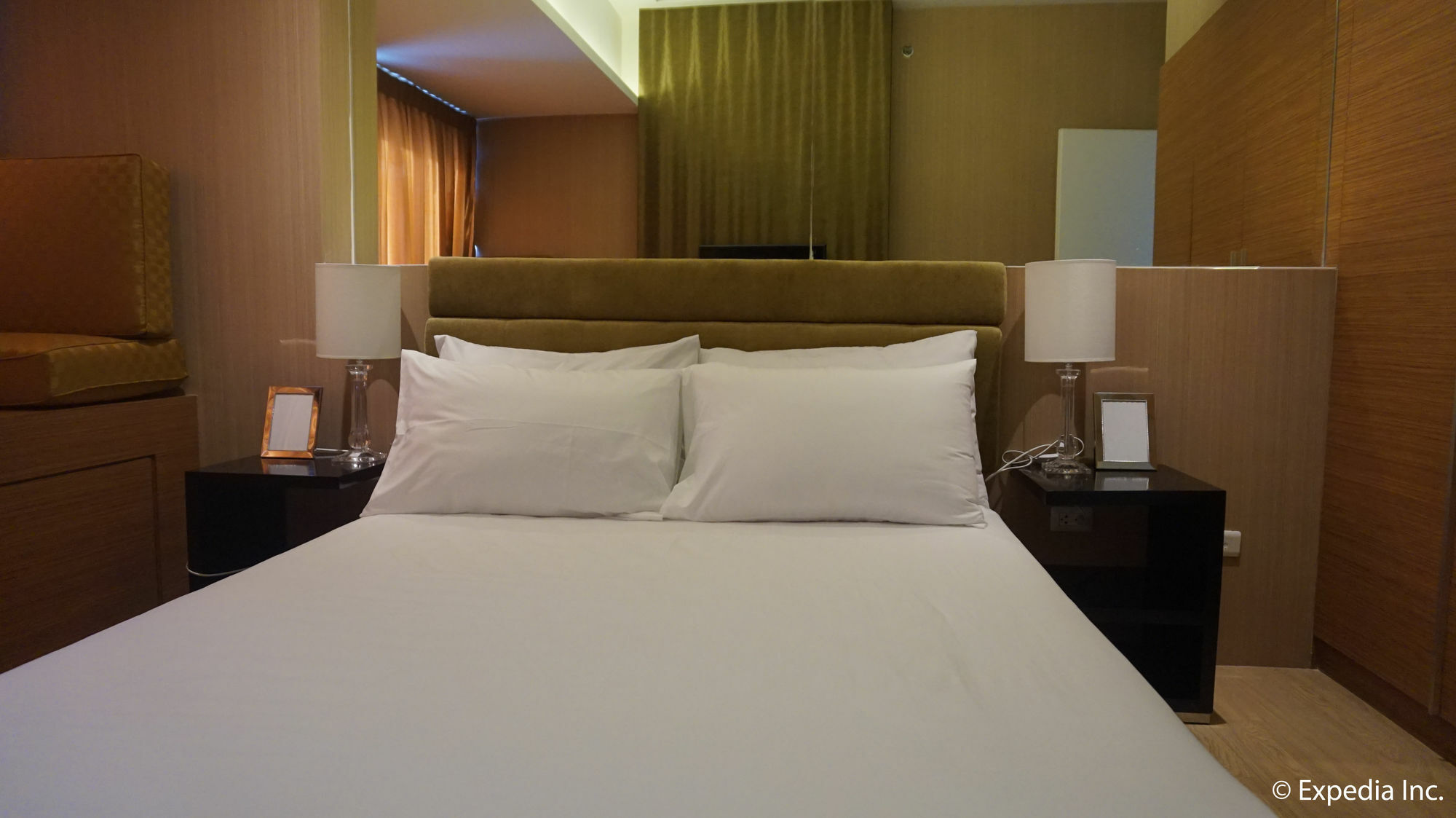 Shang Luxury Suites Mandaluyong Buitenkant foto