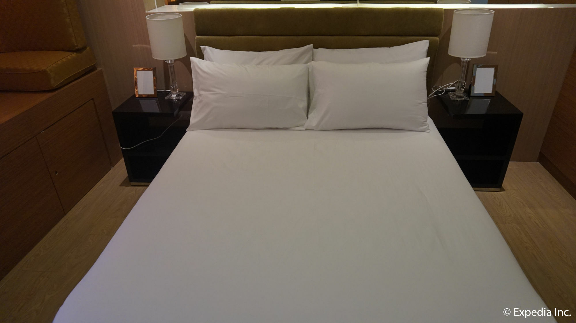 Shang Luxury Suites Mandaluyong Buitenkant foto