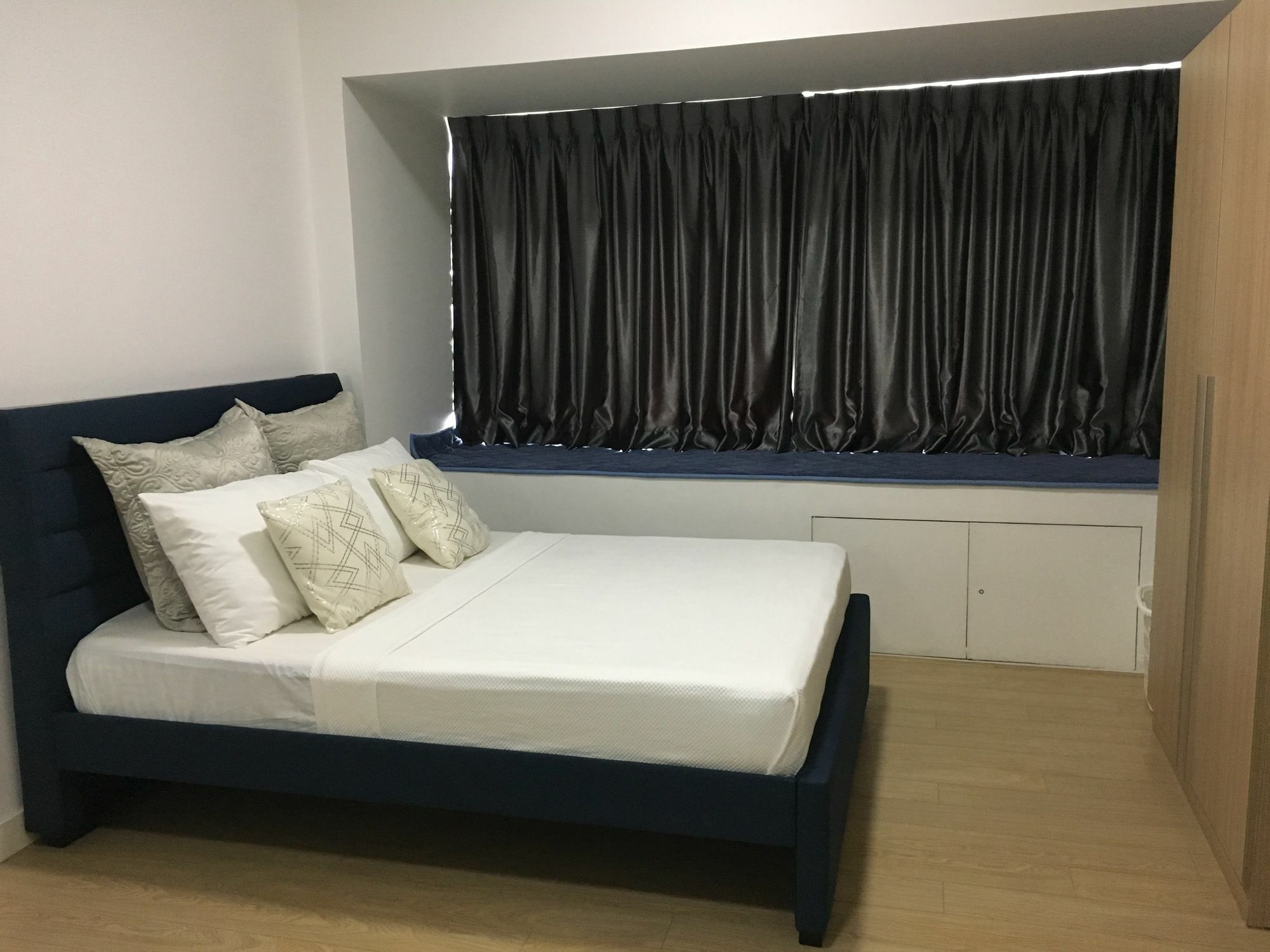 Shang Luxury Suites Mandaluyong Buitenkant foto