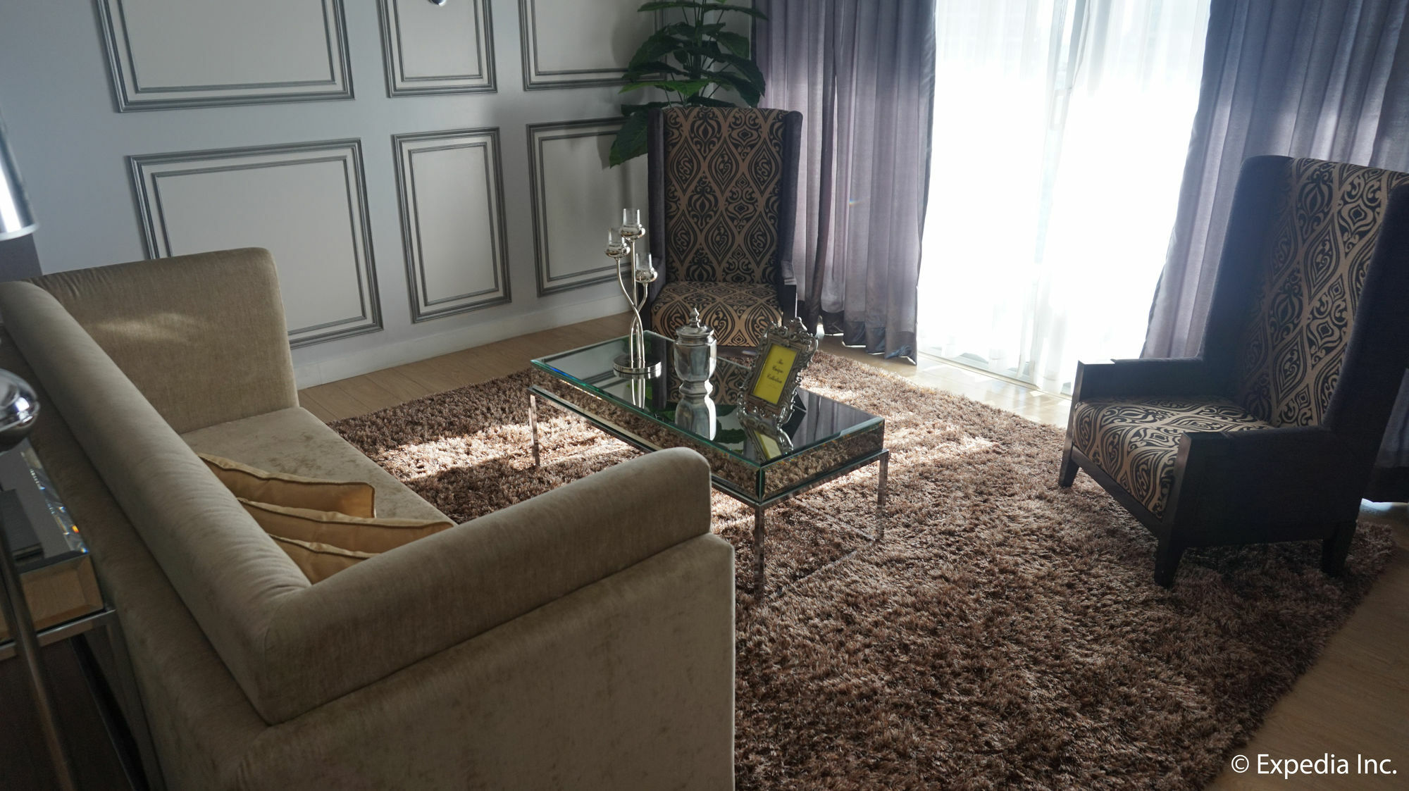 Shang Luxury Suites Mandaluyong Buitenkant foto