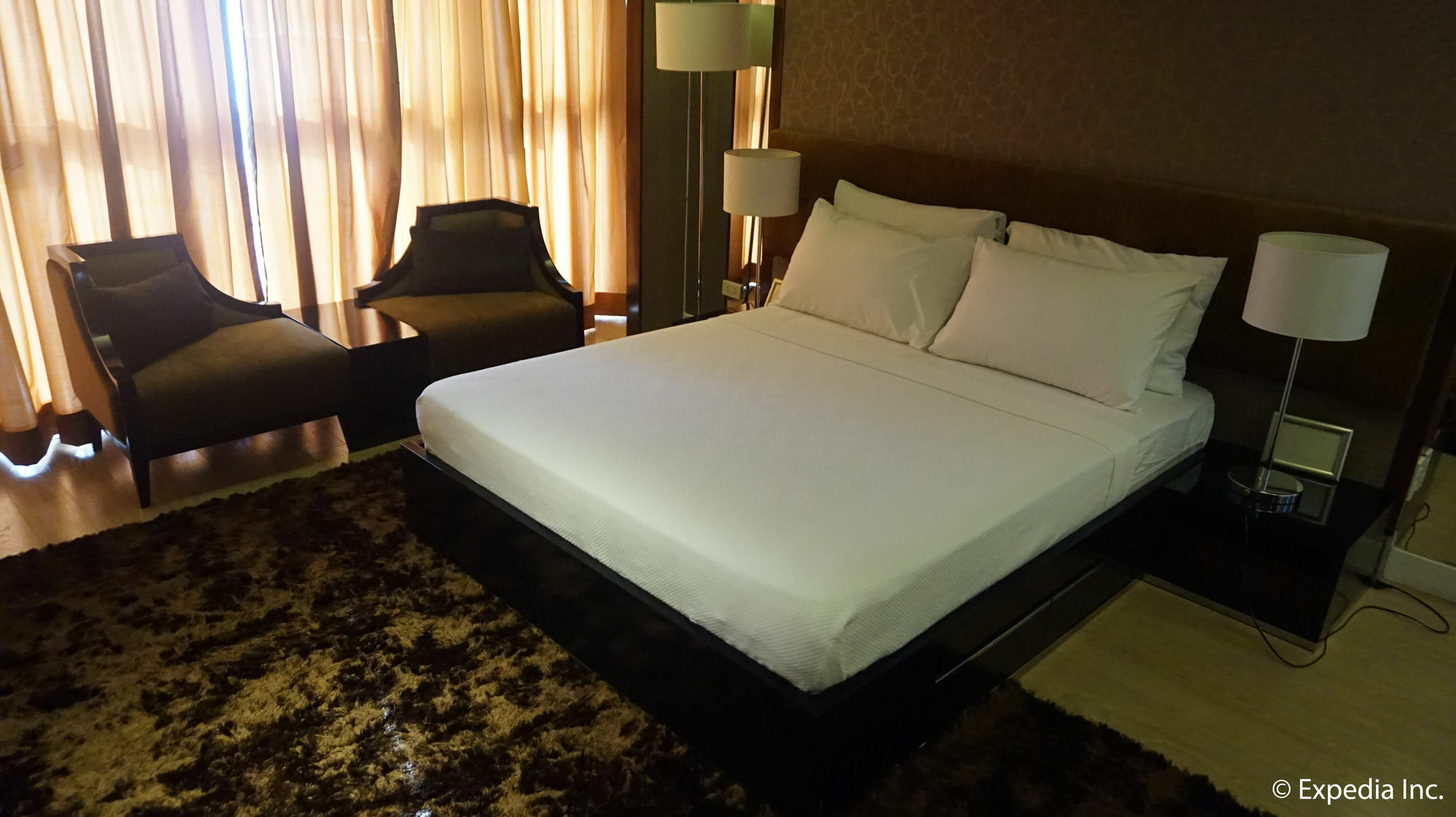 Shang Luxury Suites Mandaluyong Buitenkant foto