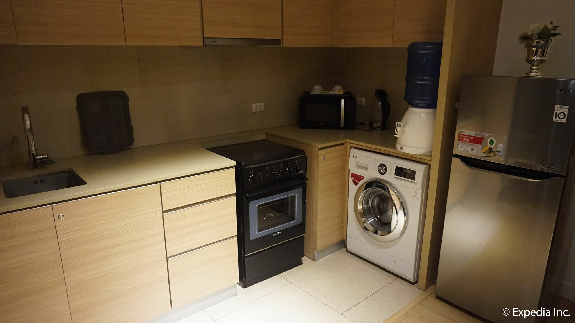 Shang Luxury Suites Mandaluyong Buitenkant foto