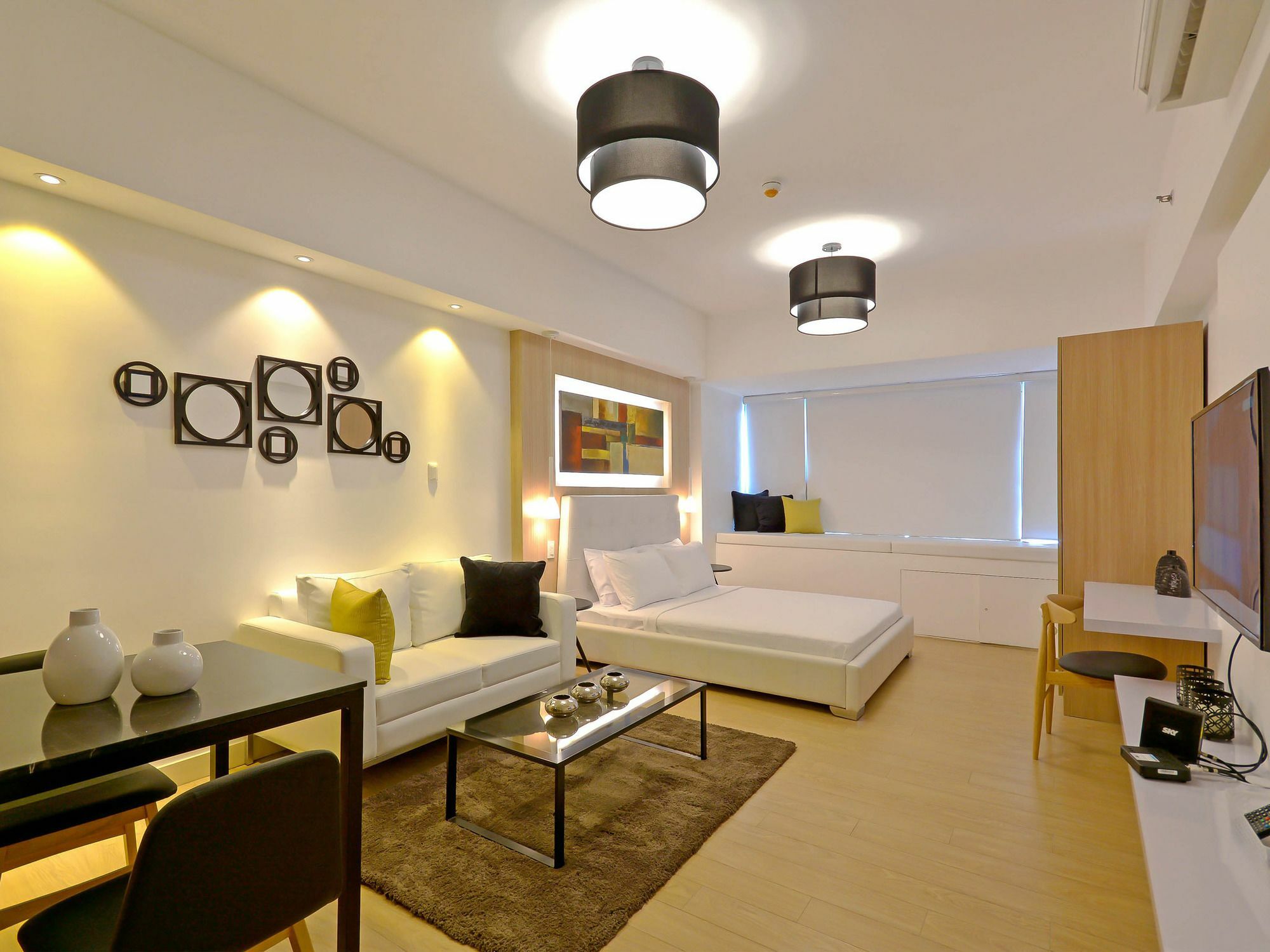 Shang Luxury Suites Mandaluyong Buitenkant foto